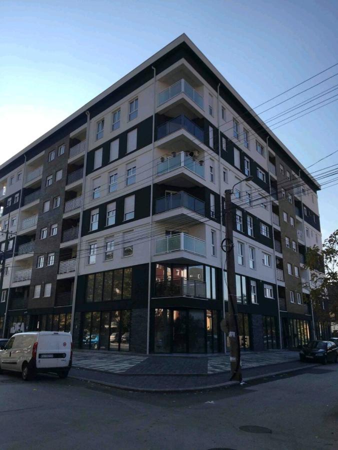 Twins Apartments Čačak Exterior foto